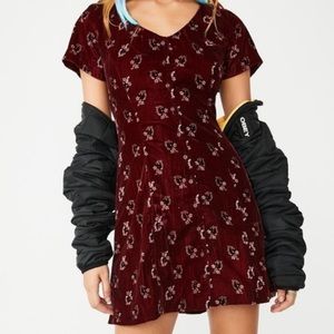 NWOT Velvet Rouge Dress in Size Medium